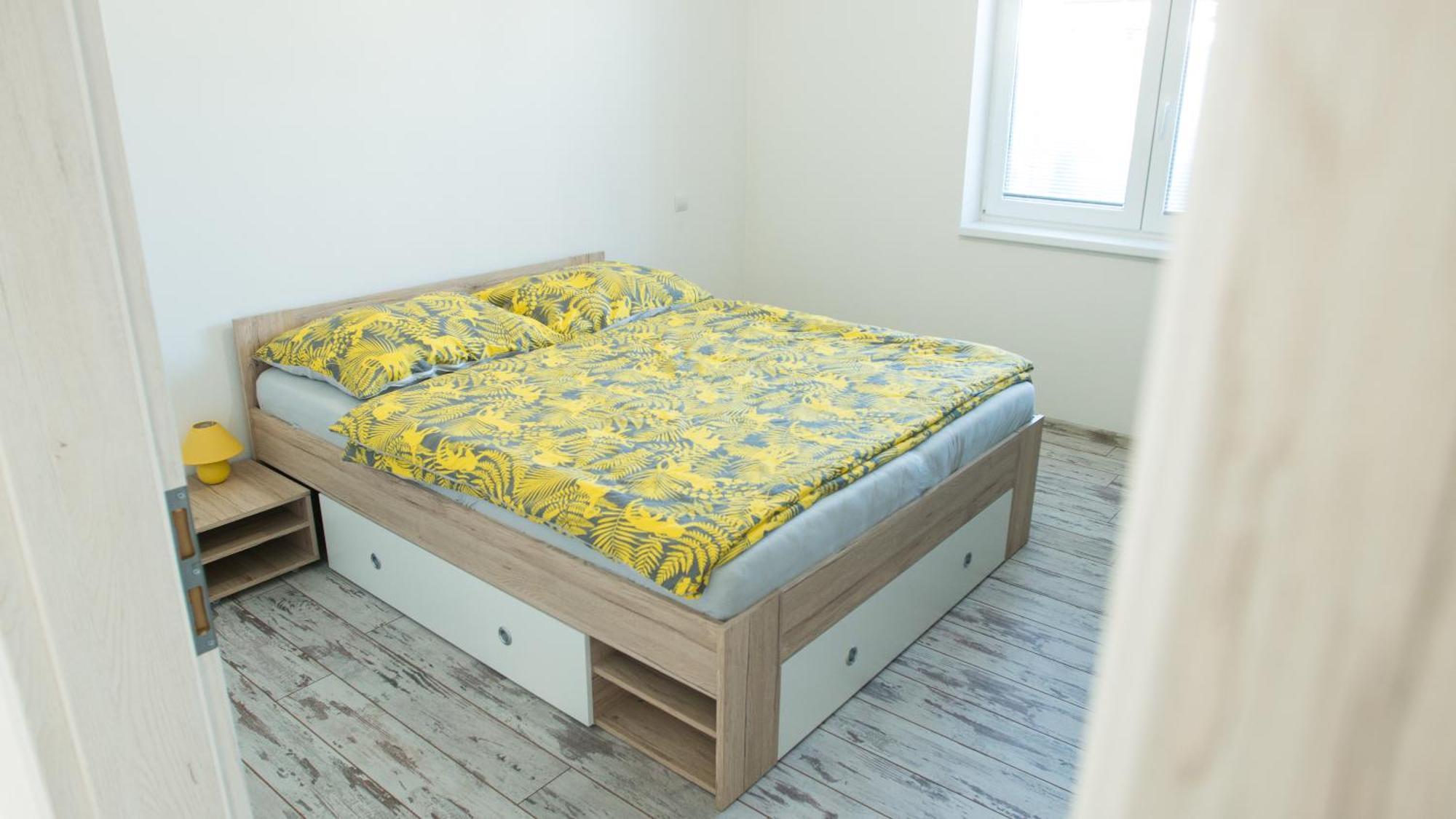 Royal House Trencin Villa Bagian luar foto