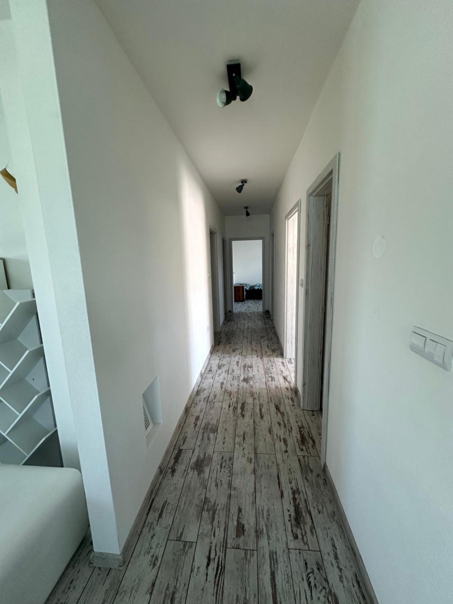 Royal House Trencin Villa Bagian luar foto